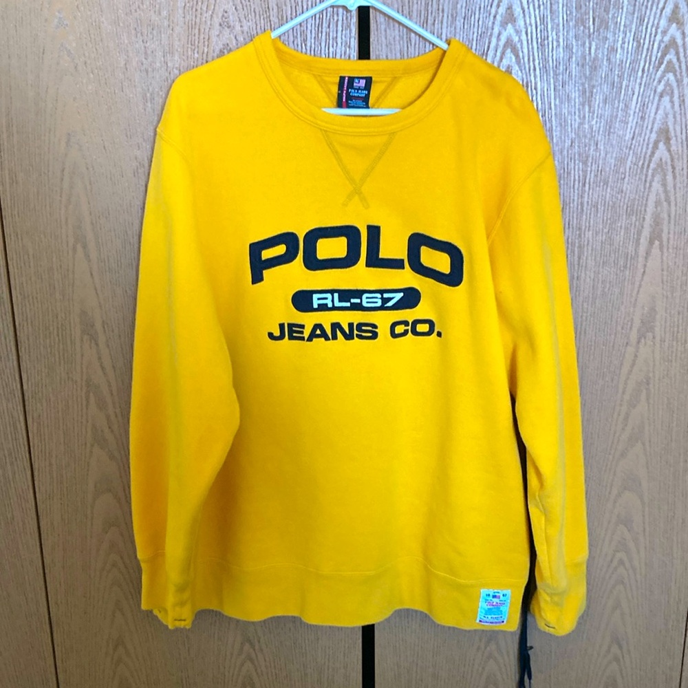 POLO 👕 JEANS CO. Sweater.